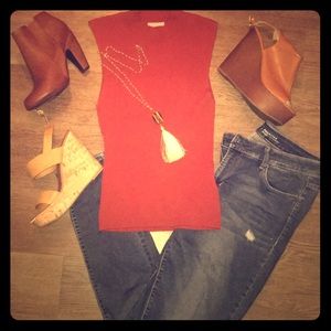 H&M maroon sleeveless Top